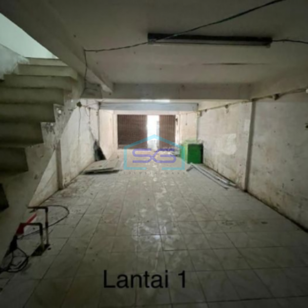 Dijual Ruko di Terusaan Bandengan Jakarta Utara LB 230m2-1