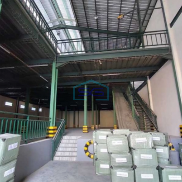 Disewakan Segera Gudang Rapi 2 Lantai Termurah di Bandengan Jakarta Utara LB 1425m2-1