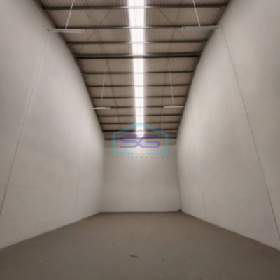 Disewakan Gudang Luas Bangunan 369m2 Lantai Sudah Epoxy Rapih Siap Pakai di Kotabumi Tangerang