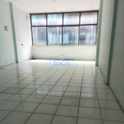 Disewakan Ruko Di Pluit Raya Jakarta Utara 4,5 Lantai Bangunan Bagus LB 240m2