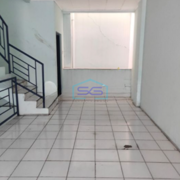 Disewakan Ruko Di Pluit Raya Jakarta Utara 4,5 Lantai Bangunan Bagus LB 240m2-4