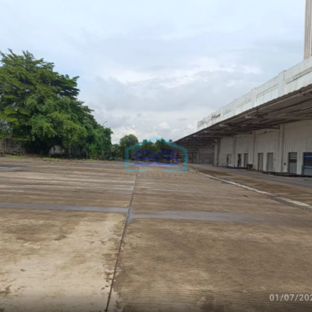 Disewakan Gudang Cikarang Bekasi Termurah 2 Lantai Akses Kontener 40ft LB 19000m2-1