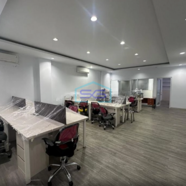 Dijual Gudang Sedayu Bizpark Furnished Daan Mogot Jakarta Barat Akses Kontener 40ft Luas Tanah 180m2-1