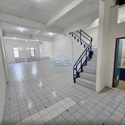 Disewakan Gudang Kapuk Jakarta Barat Termurah Ada Office & Halaman Luas LB 712m2