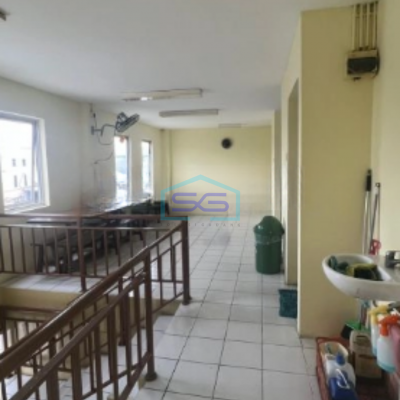 Dijual Gudang Elang Laut 3 Lantai Kondisi Bagus Jakarta Barat LT 252m2