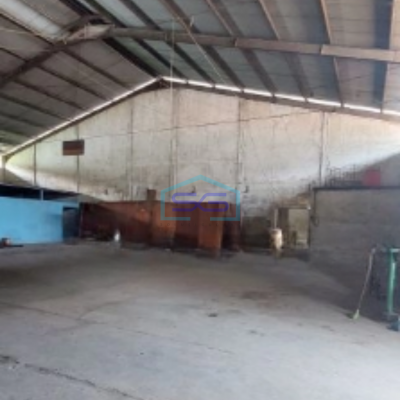 Disewakan Murah Pabrik Luas Bangunan 1500m2 Butuh Renovasi Akses Kontener 40 feet Kamal Jakarta Utara