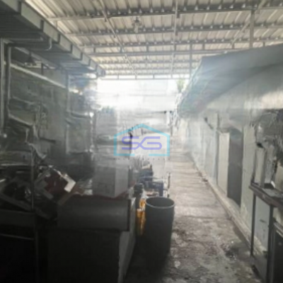 Dijual Gudang Turun Harga Luas Bangunan 252 m² di Kapuk Kamal Jakarta Barat-3