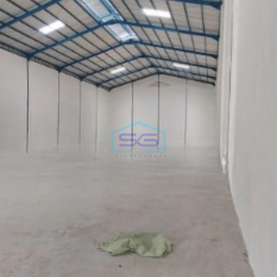 Dijual Gudang Murah Lokasi Bebas Banjir Luas Tanah 1502 m² di Dadap Tangerang-2