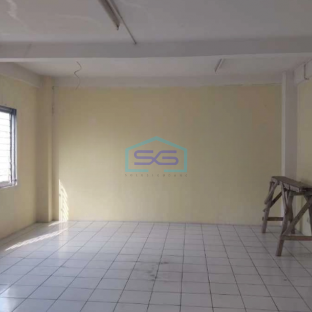 Dijual Gudang Murah Ada Kantor di Kapuk Jakarta Utara Luas Bangunan 265 m²-3
