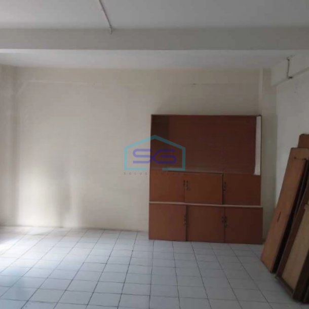Dijual Gudang Murah Ada Kantor di Kapuk Jakarta Utara Luas Bangunan 265 m²-1