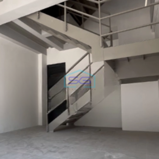 Disewakan Gudang Luas Bangunan 756 m² Akses Container 40 Feet di Benda Tangerang-2
