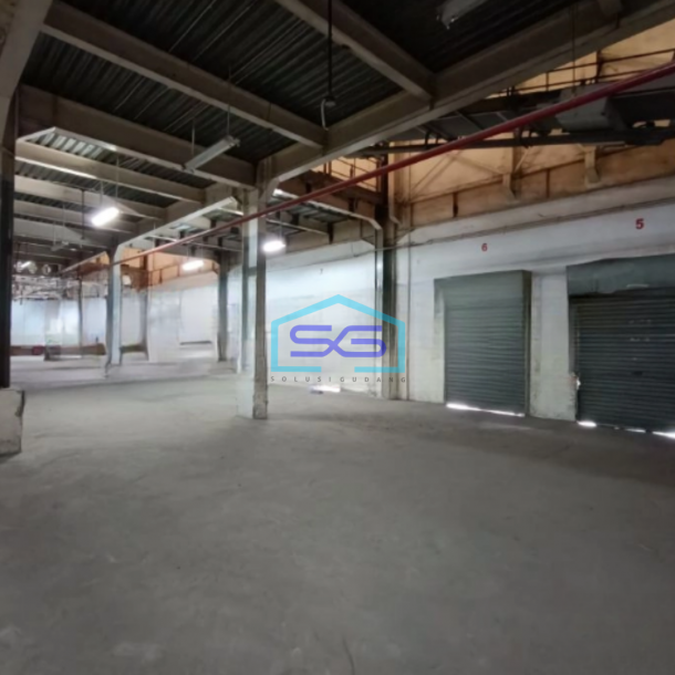 Disewakan Gudang Luas Tanah  25000 m² di Cikarang Bekasi Akses Container 40 Feet-1