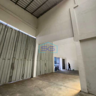 Disewakan Gudang Luas Bangunan  144 m² Ada Kantor di Kalideres Jakarta Barat