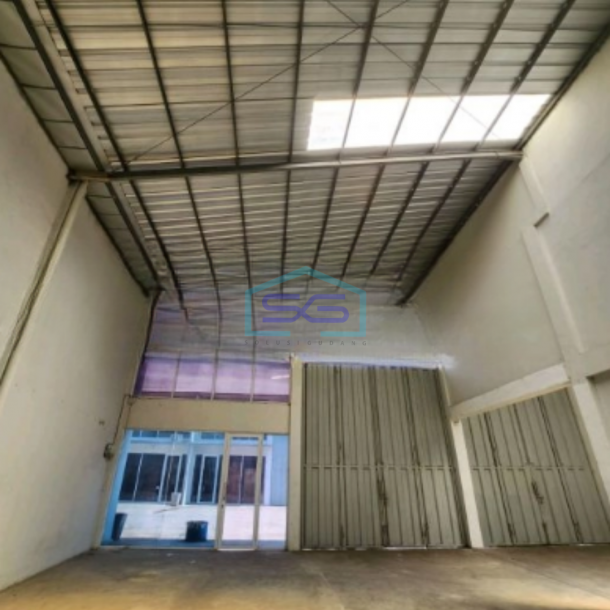 Disewakan Gudang Luas Bangunan  144 m² Ada Kantor di Kalideres Jakarta Barat-1
