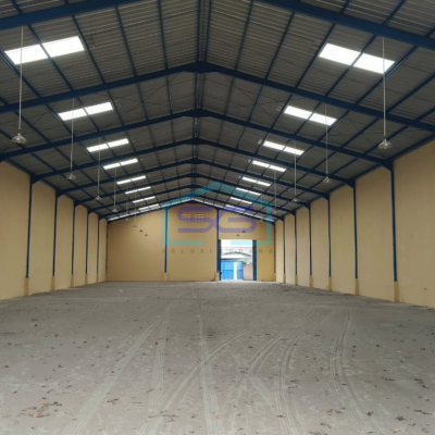 Disewakan cepat Gudang baru kav DPR Cipondoh