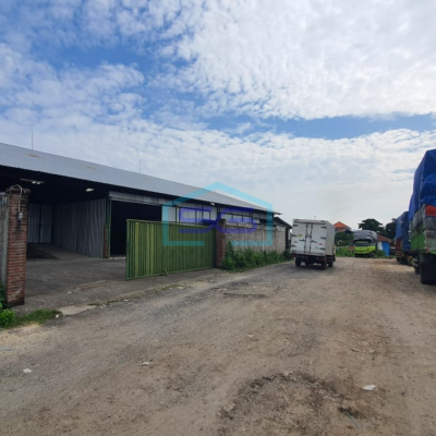 Dikontrakan Gudang di Denpasar, Depan Kerta Semadi Bali