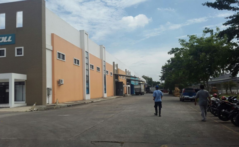 Disewakan Gudang di MM2100 Cibitung 4 Chamber Gandeng Berderet-2