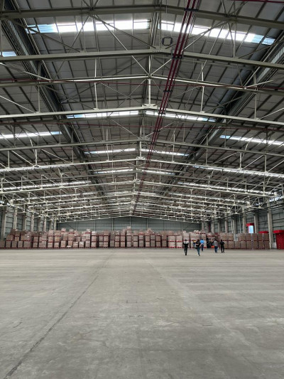 GUDANG MODERN DI CIBITUNG LANTAI 2 DISEWAKAN