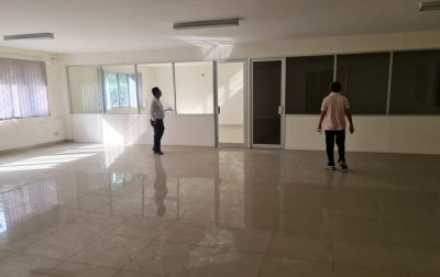 Disewakan Gudang OFFICENYA BESAR di Delta Silicon 3 Cikarang, dkt Jababeka 8