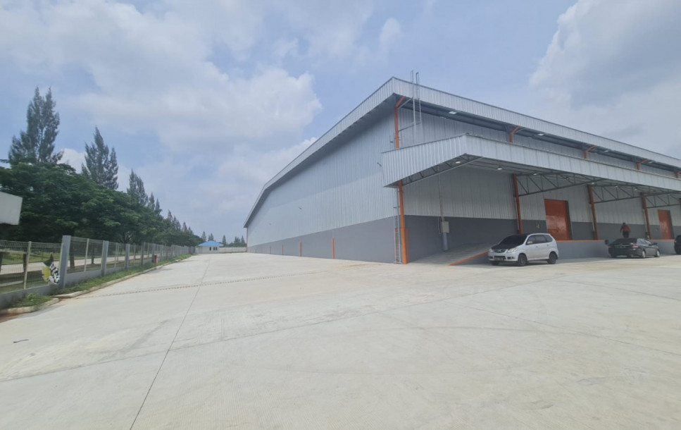 Disewakan Gudang di Delta Silicon 8 Lippo Cikarang, Dilengkapi Loading Dock-1