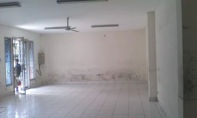 Dijual di Deltasilikon Cikarang luas 1650m