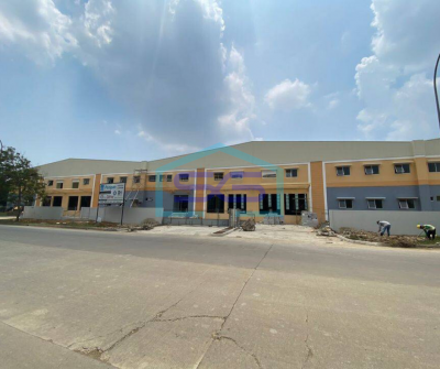 Disewakan Gudang Siap Huni Jalanan Besar Akses Container di Delta Silicon