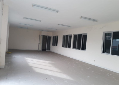 Dijual Gudang di Delta Silicon 3 Lippo Cikarang, dekat Jababeka 2 Cikarang, Bekasi