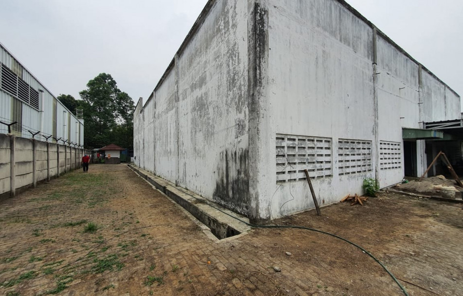 Dijual Gudang Jababeka Cikarang Bangunan Bagus, Kondsisi Istimewa di Jababeka Cikarang.-2