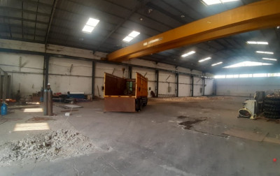 Disewakan gudang lengkap dan Luas 1500 M2 di Lippo Cikarang Industrial Estate