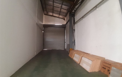 Disewakan gudang lengkap dan Luas 1500 M2 di Lippo Cikarang Industrial Estate