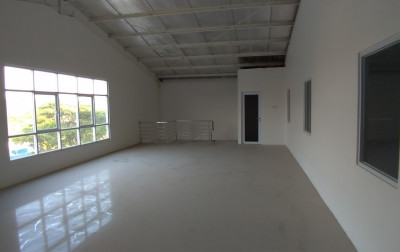 Disewakan Gudang Cikarang Bangunan Baru