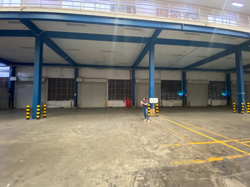 DISEWAKAN GUDANG MODERN DI CIBATU CIKARANG-5