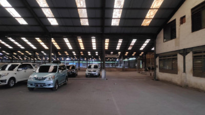 DIJUAL EX PABRIK ASSEMBLING TRUK CIKUPA