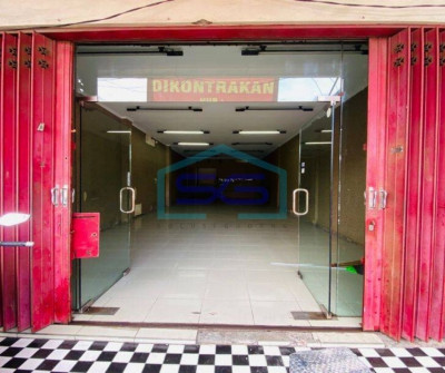 Disewakan Ruko Di Pingir Jalan Raya Imam bonjol Akses Jalan Lebar