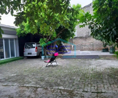 Dijual Gudang Siap Operasional Strategis di Kelapa Dua, Depok