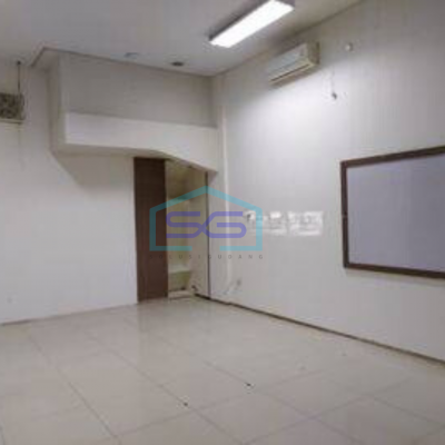 Dijual Ruko 4 lantai, di Kirana Boutique Office, area perkantoran
