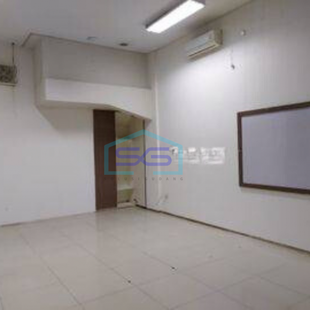 Dijual Ruko 4 lantai, di Kirana Boutique Office, area perkantoran-1