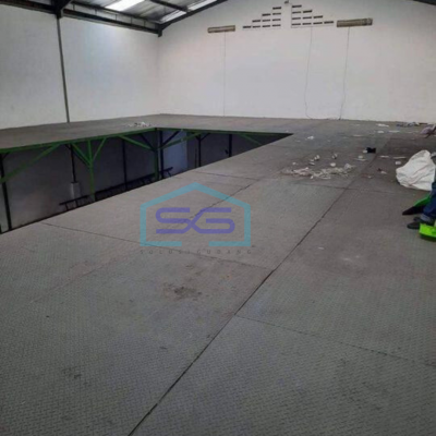 Dijual Gudang split level di Tegal Alur