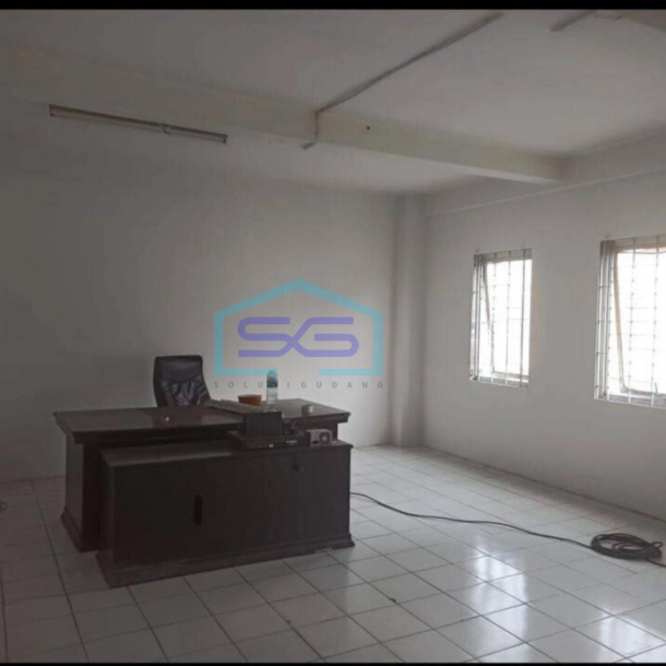 Dijual Gudang 3 in 1 di Pergudangan Elang Laut-1