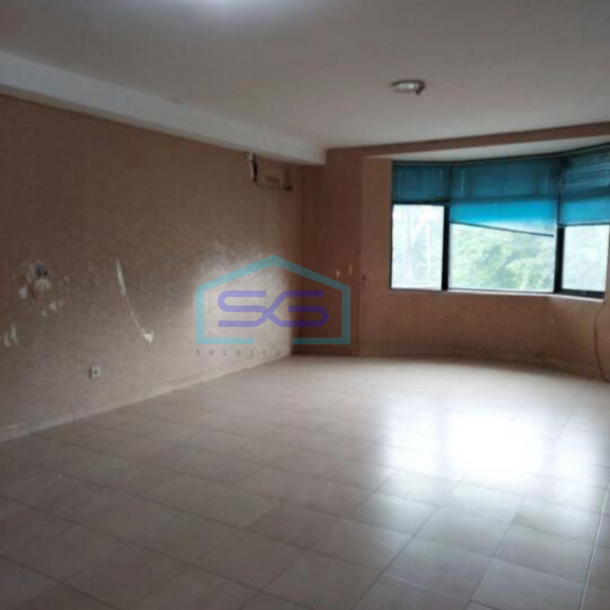 Dijual Ruko 3,5 lantai di Pluit. Tinggi dari jalanan, dekat akses tol-2