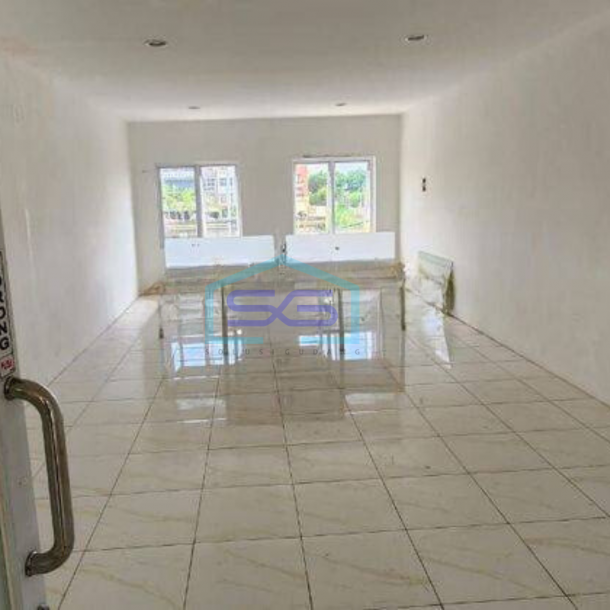 Dijual Ruko 3 lantai di muara karang, timggi dari jalanan-2