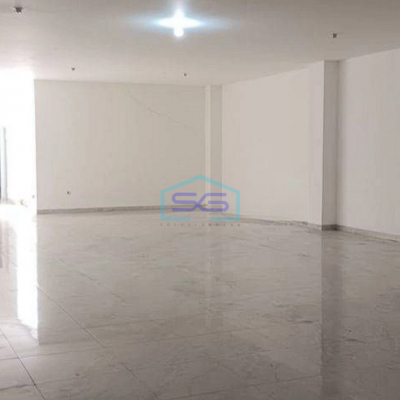 Disewakan Ruang Usaha Bagus Strategis Sayap Jl. Riau Kota Bandung LB 460m2