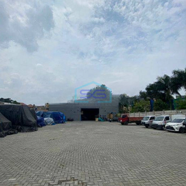 Dijual Segera Ruang Usaha Strategis Mainroad Exit Tol Baros Cimahi Bandung LB 2000m2-1