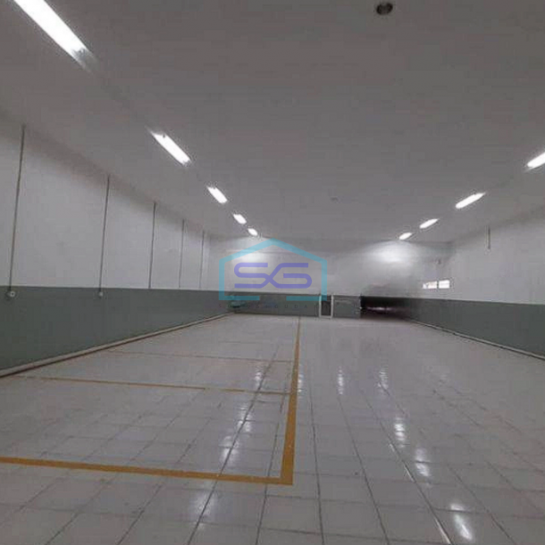 Disewakan Ruang Usaha Bagus Siap Pakai Jln. Sudirman Bandung LB 850m2-1