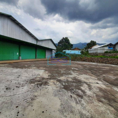 Dijual Pabrik Gudang Produktif Bangunan Baru Mainroad Rancaekek Bandung LT 7200m2