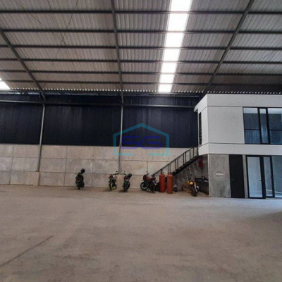 Dijual Gudang Sangat Bagus Area Cimahi Bandung LB 705m2-2