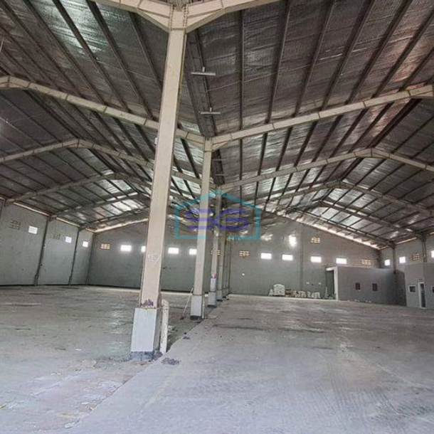 Disewakan Gudang Bagus Siap Pakai Jln. Rancaekek Bandung Timur LT 1700m2-1