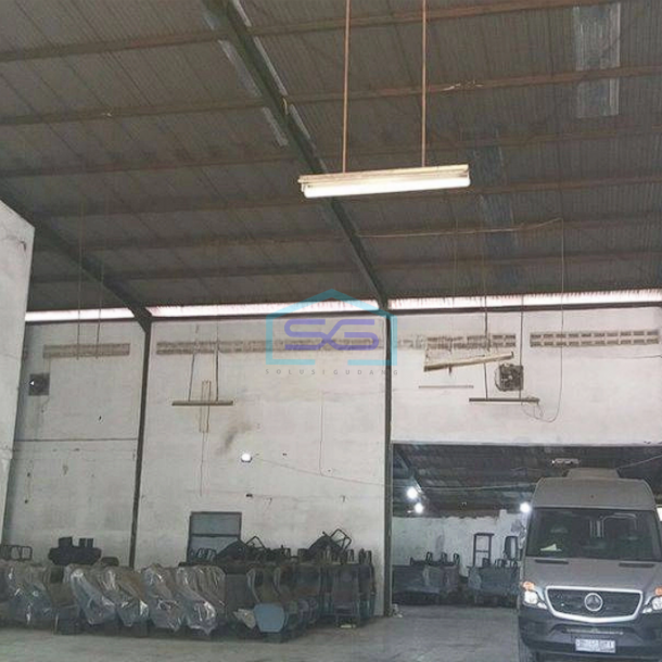 Disewakan Gudang di Jln Soekarno Hatta, Mainroad Bandung Parkir Sangat Luas LT 3200m2-2