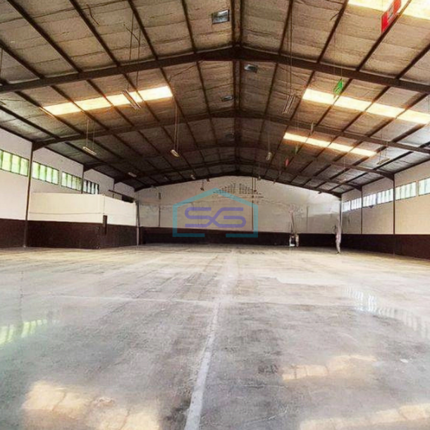 Disewakan Gudang Bagus Jarang Ada Area Babakan Ciparay Kota Bandung LT 1000m2-1