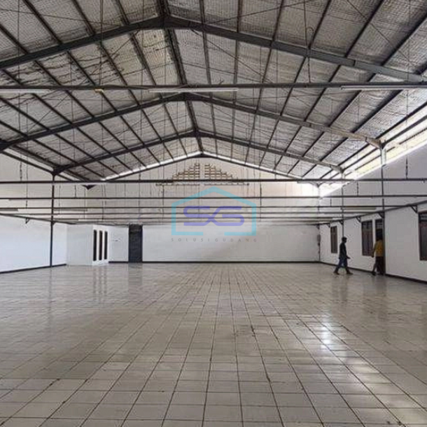 Disewakan Gudang Bagus Produktif Jln. Kopo Kota Bandung LT 1000m2 Bebas Banjir-1